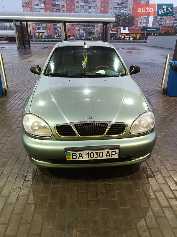 Седан Daewoo Sens 2009 в 