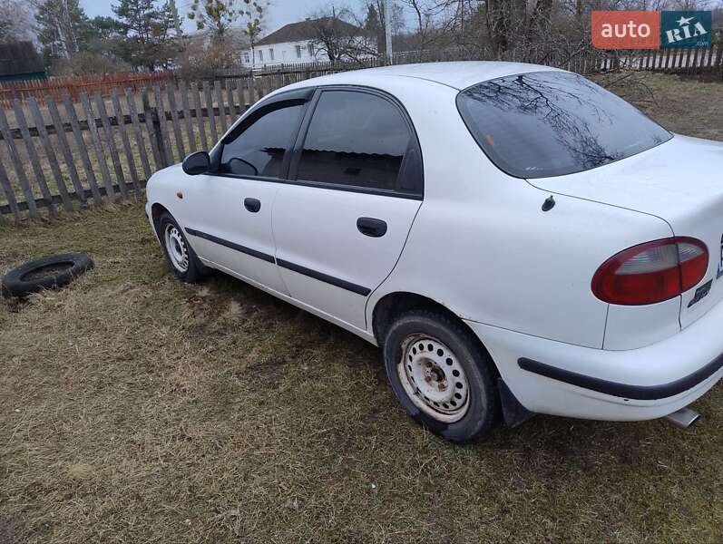 Седан Daewoo Sens 2002 в Олевске