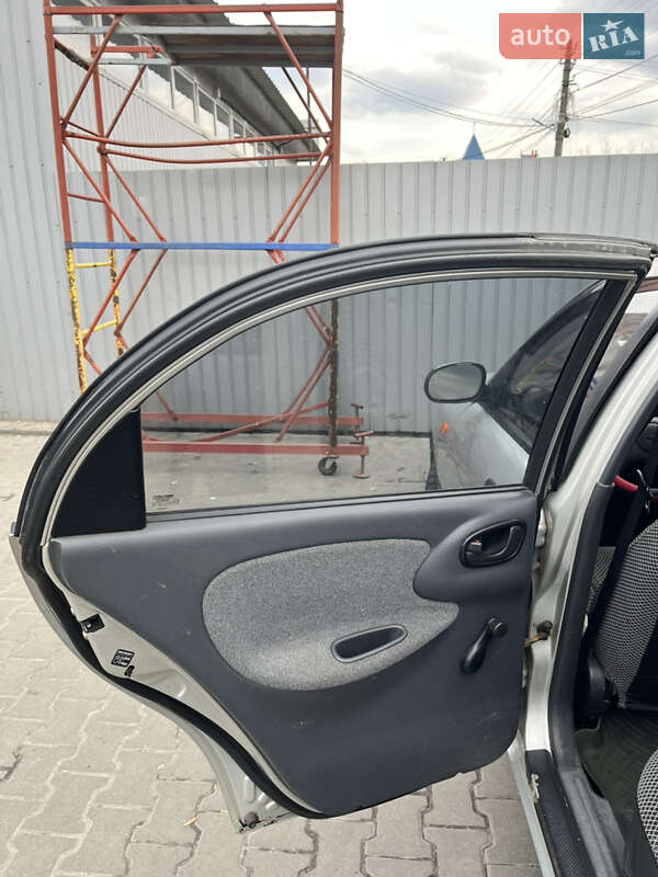 Седан Daewoo Sens 2005 в Киеве