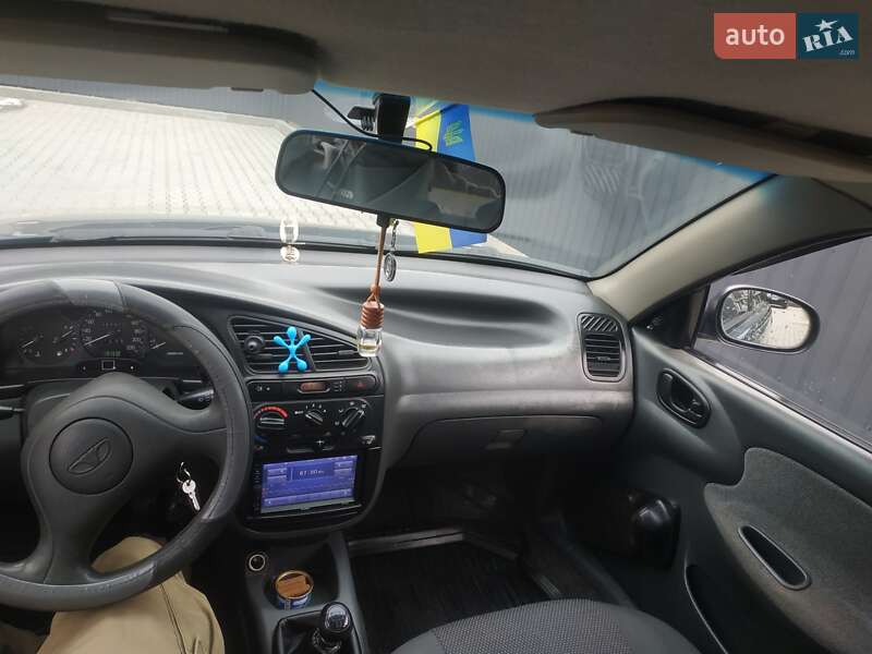Седан Daewoo Sens 2006 в Львові