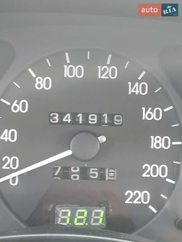 Седан Daewoo Sens 2006 в Львові