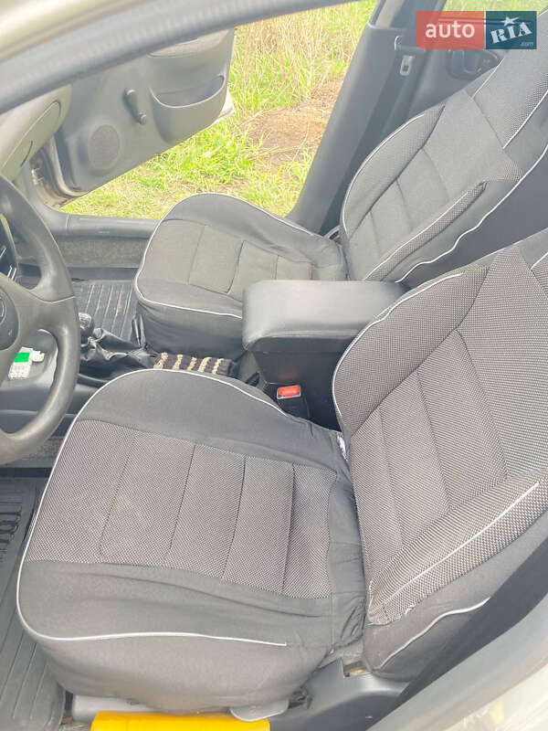 Седан Daewoo Sens 2005 в Днепре