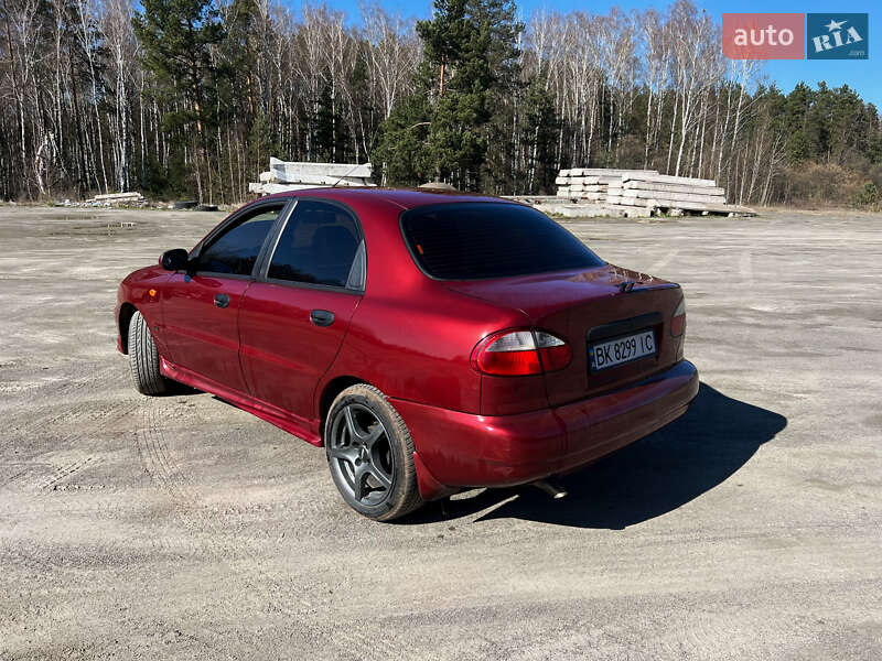 Седан Daewoo Sens 2004 в Сарнах