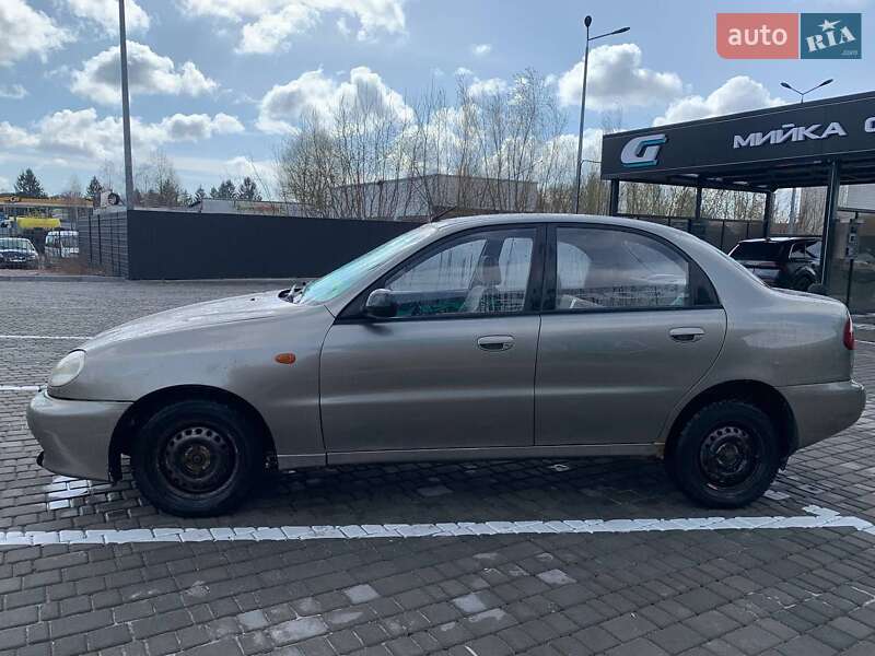 Седан Daewoo Sens 2003 в Звягеле