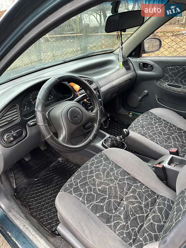 Седан Daewoo Sens 2004 в Лугинах