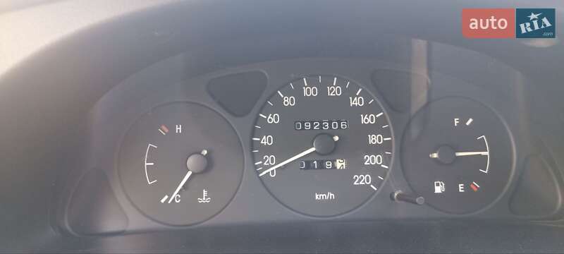 Седан Daewoo Sens 2005 в Днепре