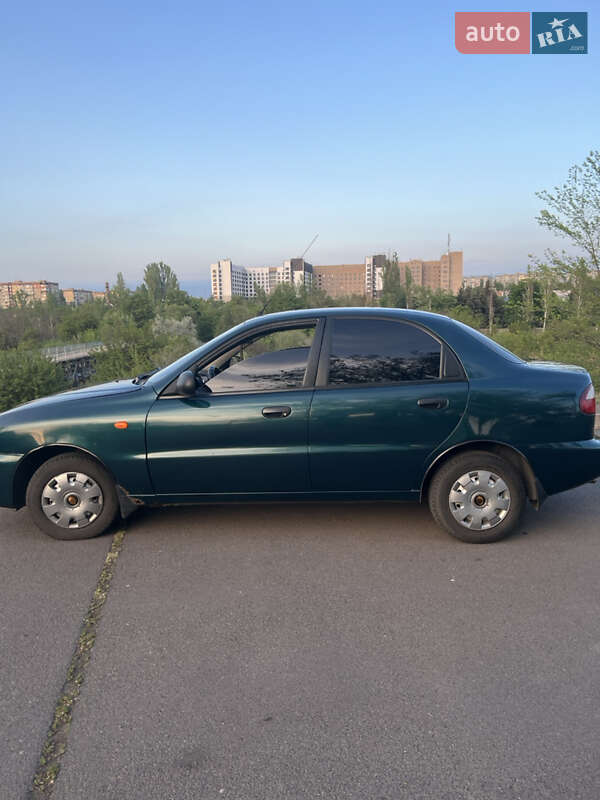 Седан Daewoo Sens 2005 в Кривому Розі