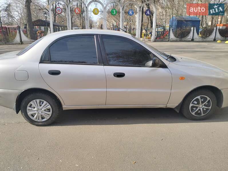 Седан Daewoo Sens 2006 в Миколаєві