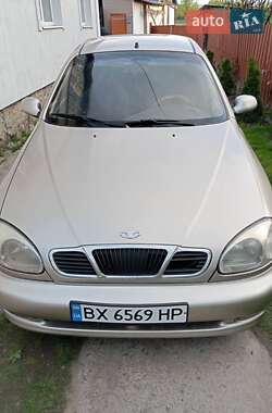 Седан Daewoo Sens 2004 в Остроге