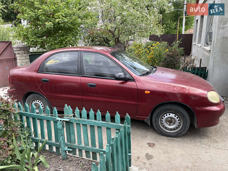 Седан Daewoo Sens 2006 в Знаменке