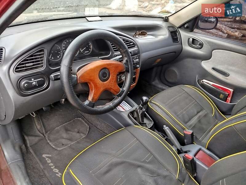Седан Daewoo Sens 2004 в Буче
