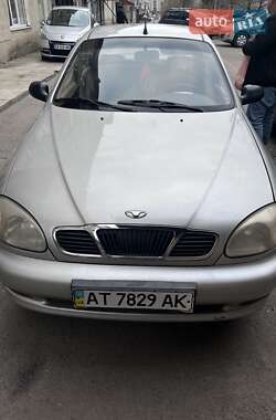Седан Daewoo Sens 2003 в Долині