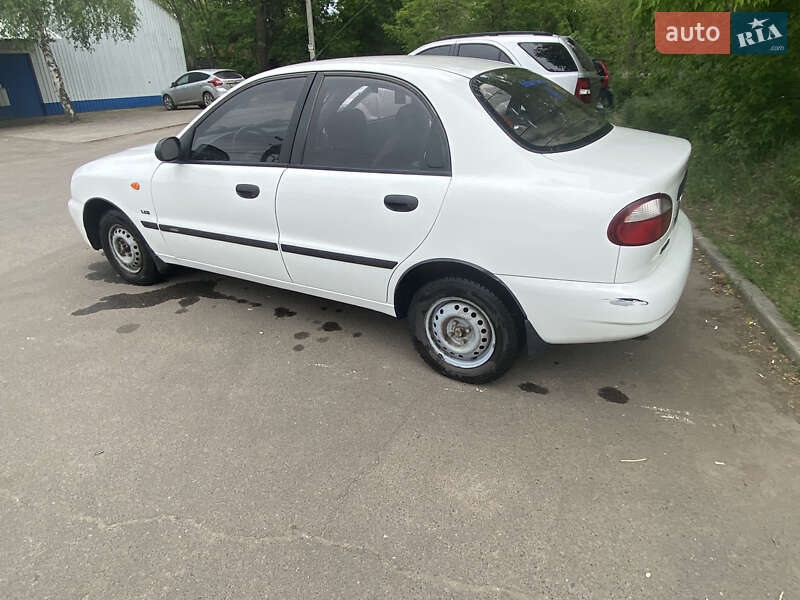 Седан Daewoo Sens 2003 в Славянске