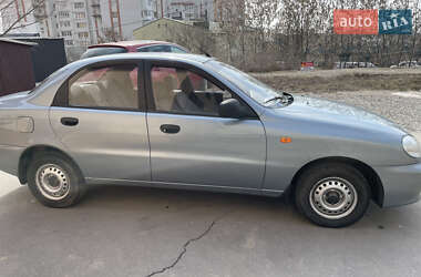 Седан Daewoo Sens 2011 в 