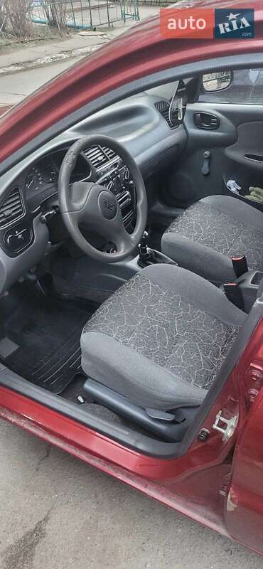 Седан Daewoo Sens 2007 в Новомосковске