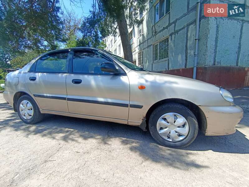 Седан Daewoo Sens 2004 в Александрие