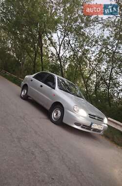Седан Daewoo Sens 2011 в 