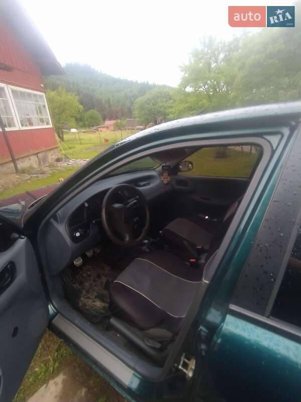 Седан Daewoo Sens 2006 в Сколе