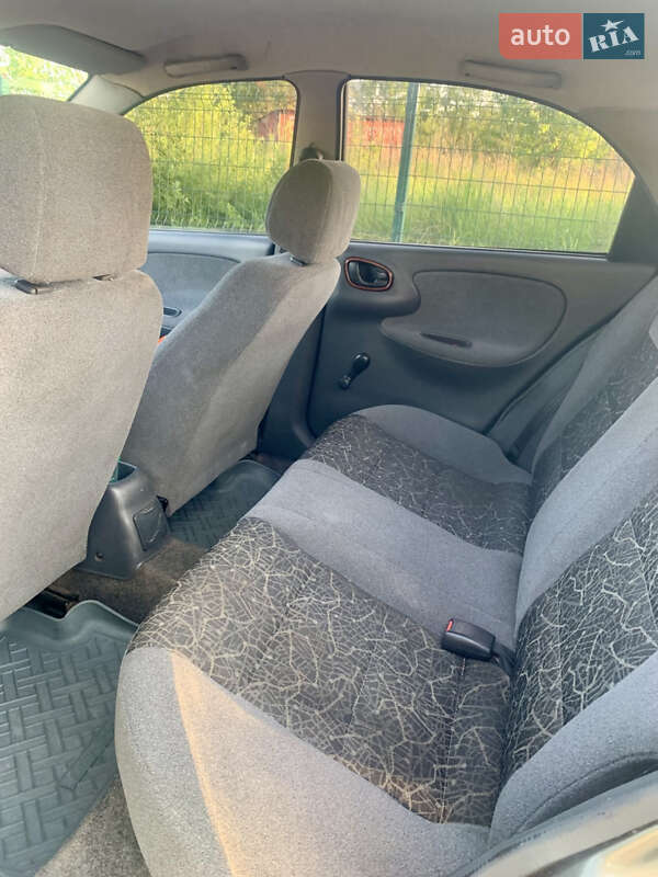 Седан Daewoo Sens 2005 в Дрогобыче