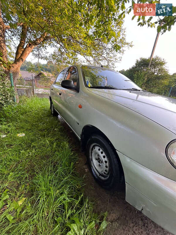 Седан Daewoo Sens 2003 в Золочеве