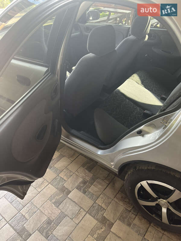 Седан Daewoo Sens 2007 в Бобровице