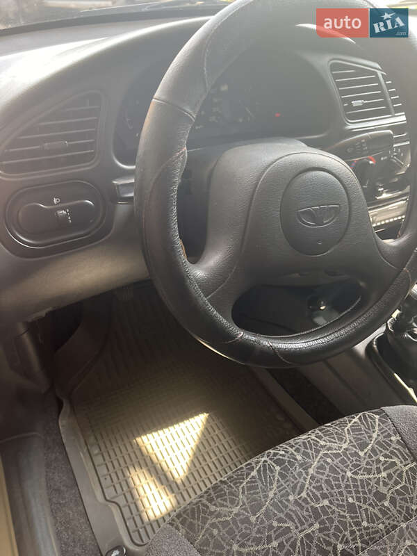 Седан Daewoo Sens 2007 в Бобровице