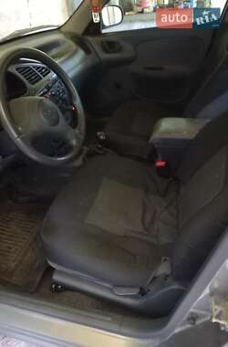 Седан Daewoo Sens 2006 в Новых Санжарах