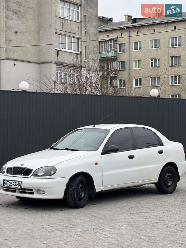 Седан Daewoo Sens 2004 в Ивано-Франковске