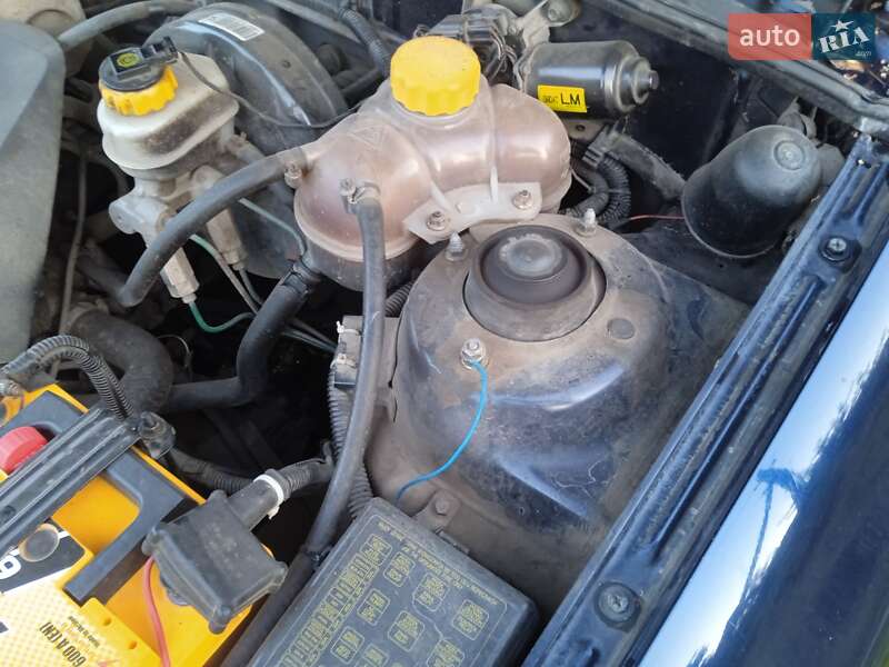 Седан Daewoo Sens 2006 в Сумах