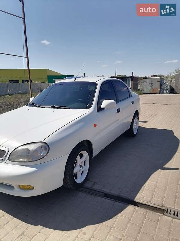 Седан Daewoo Sens 2012 в Херсоні
