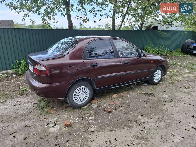 Седан Daewoo Sens 2010 в Немирове