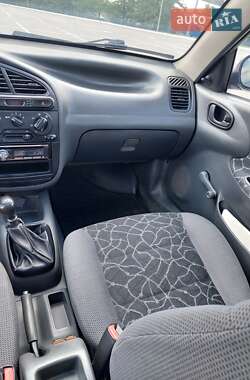 Седан Daewoo Sens 2004 в 