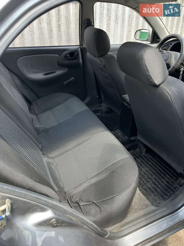 Седан Daewoo Sens 2008 в Богодухіву