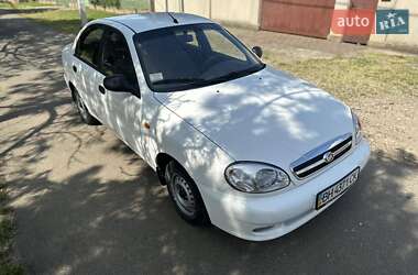 Седан Daewoo Sens 2011 в 