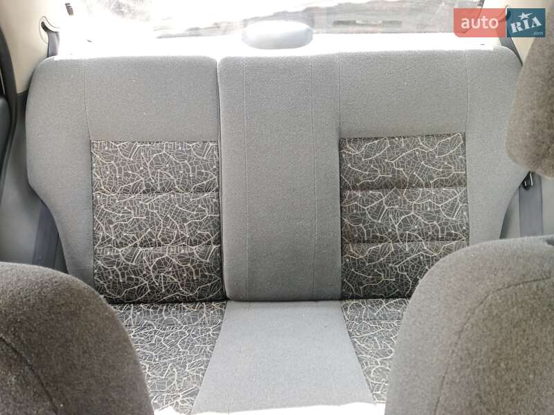 Седан Daewoo Sens 2004 в Сокале