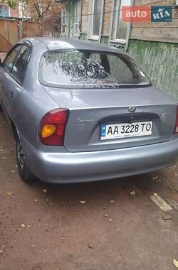 Седан Daewoo Sens 2011 в 
