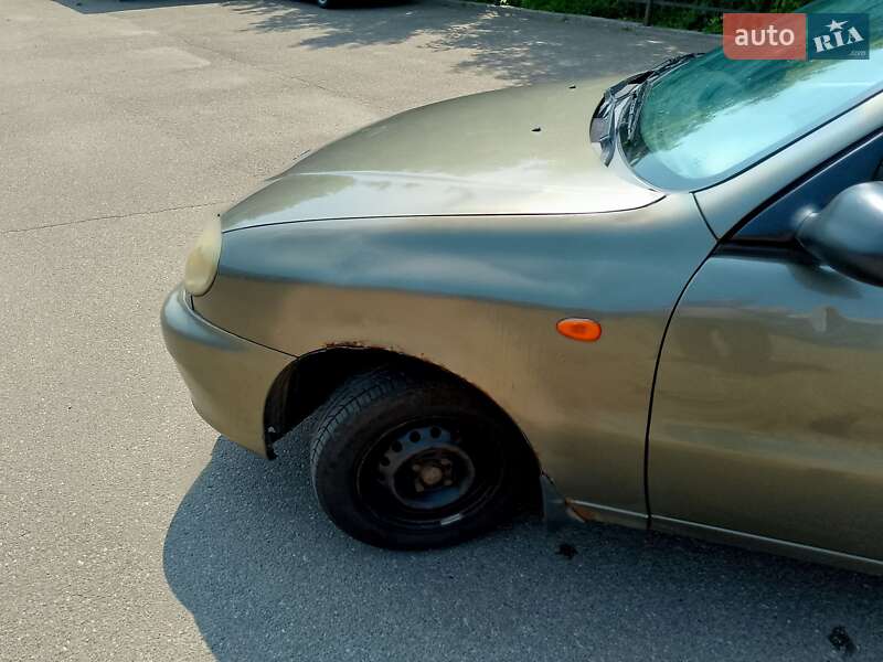 Седан Daewoo Sens 2003 в Чернигове
