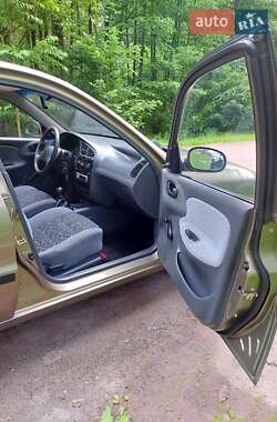 Седан Daewoo Sens 2004 в 