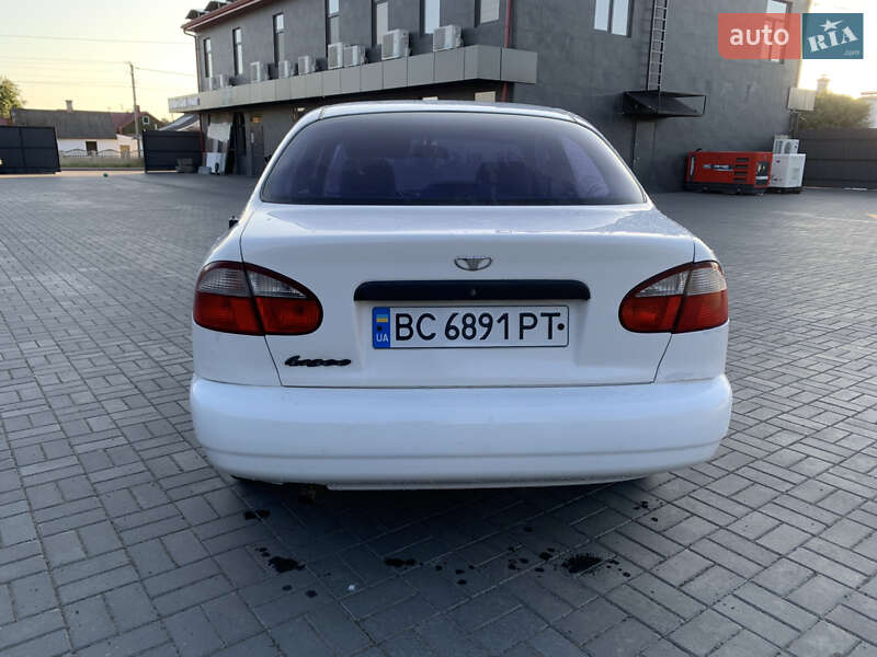 Седан Daewoo Sens 2002 в Костополе