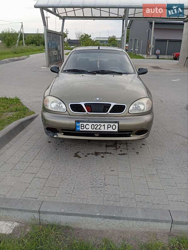 Седан Daewoo Sens 2004 в Буську