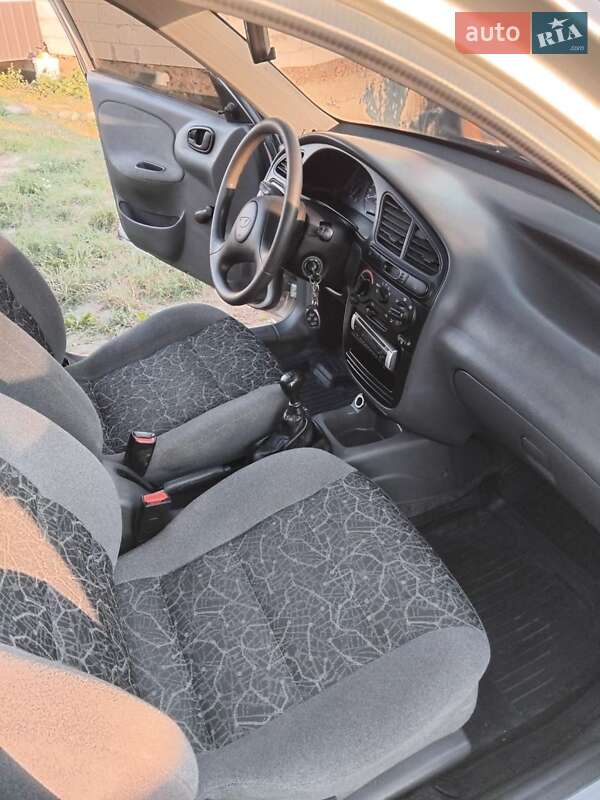 Седан Daewoo Sens 2007 в Луцке
