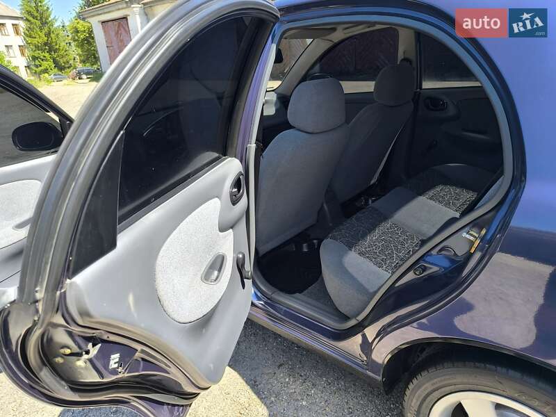 Седан Daewoo Sens 2007 в Черновцах