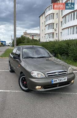 Седан Daewoo Sens 2012 в Попельне