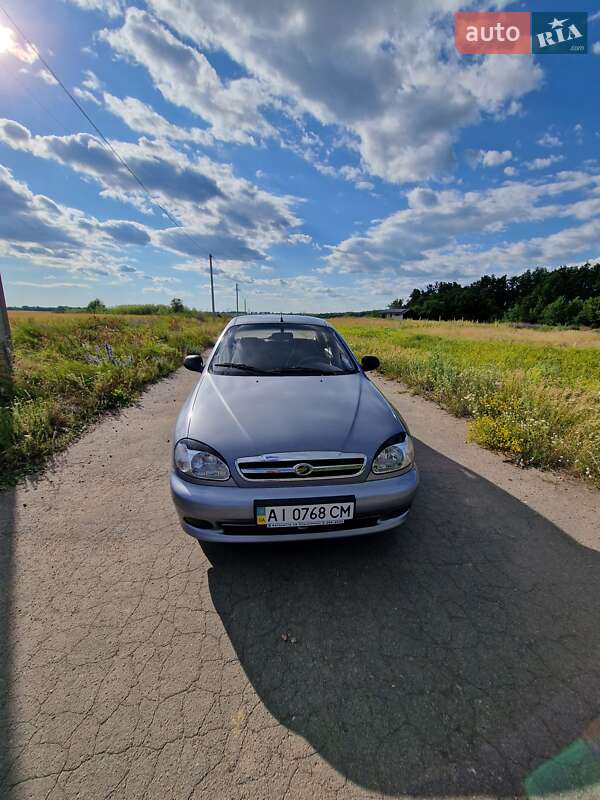 Седан Daewoo Sens 2010 в Василькове