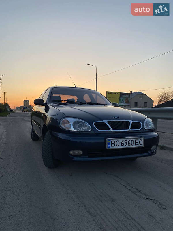 Седан Daewoo Sens 2006 в Святопетровское