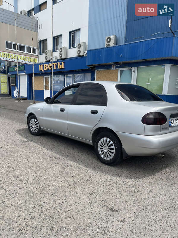 Седан Daewoo Sens 2004 в Харькове