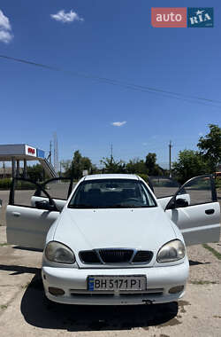 Седан Daewoo Sens 2002 в Килии