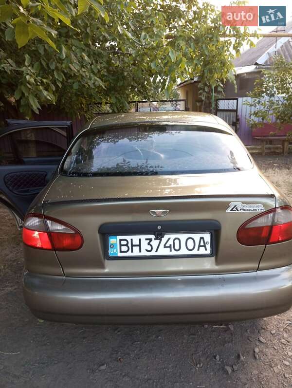 Седан Daewoo Sens 2004 в Одесі