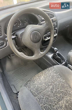 Седан Daewoo Sens 2004 в 