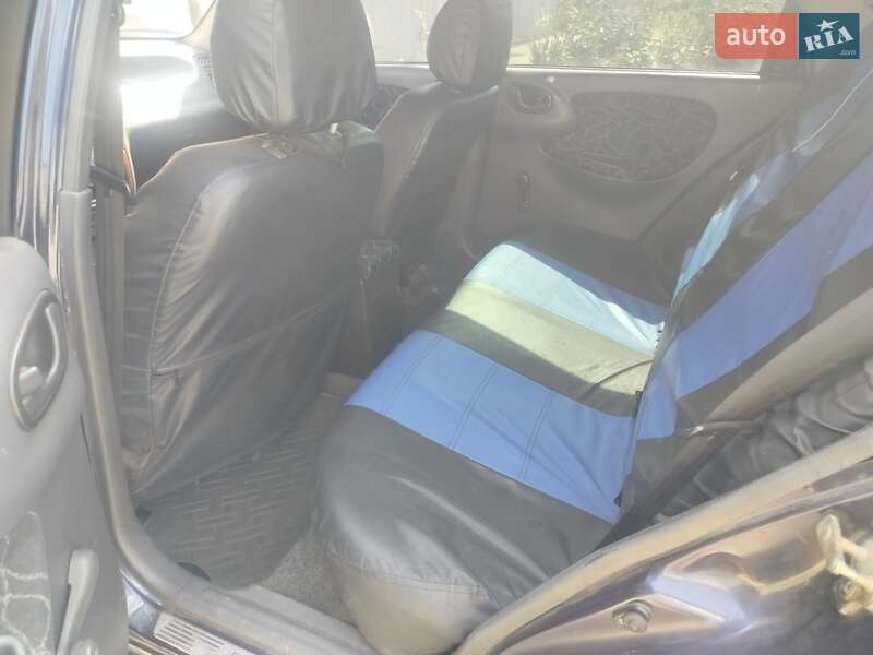 Седан Daewoo Sens 2004 в Очакове